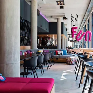 Otel Moxy Vienna Airport, Schwechat