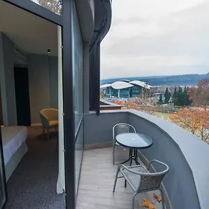 **** Otel River View Gürcistan